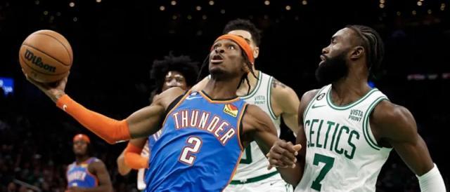 新一代空砍群群主 亚历山大有多强队友就有多糟糕